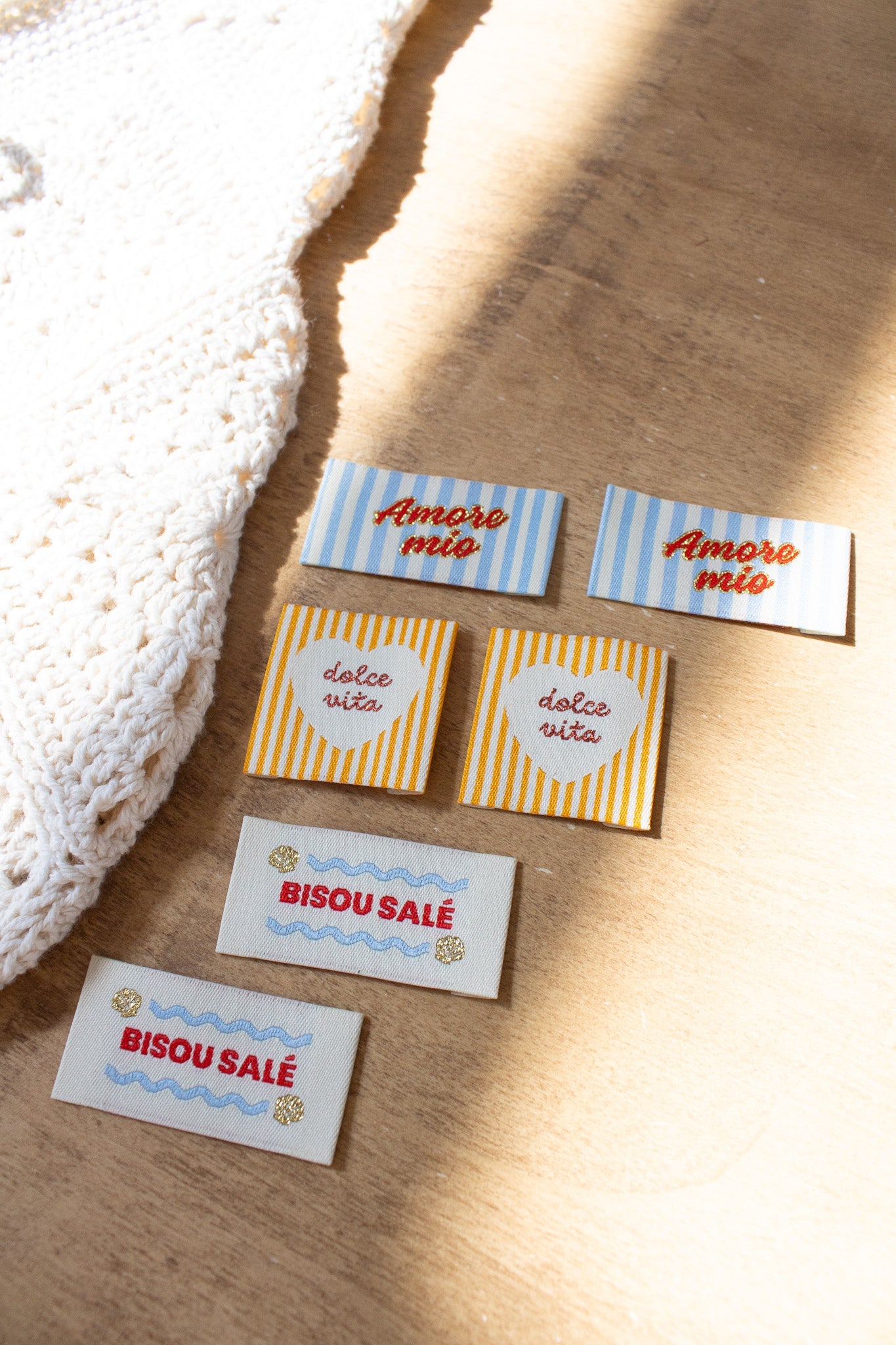 Étiquettes tissées - Assortiment thème DOLCE VITA (lot de 6) - Joli Lab