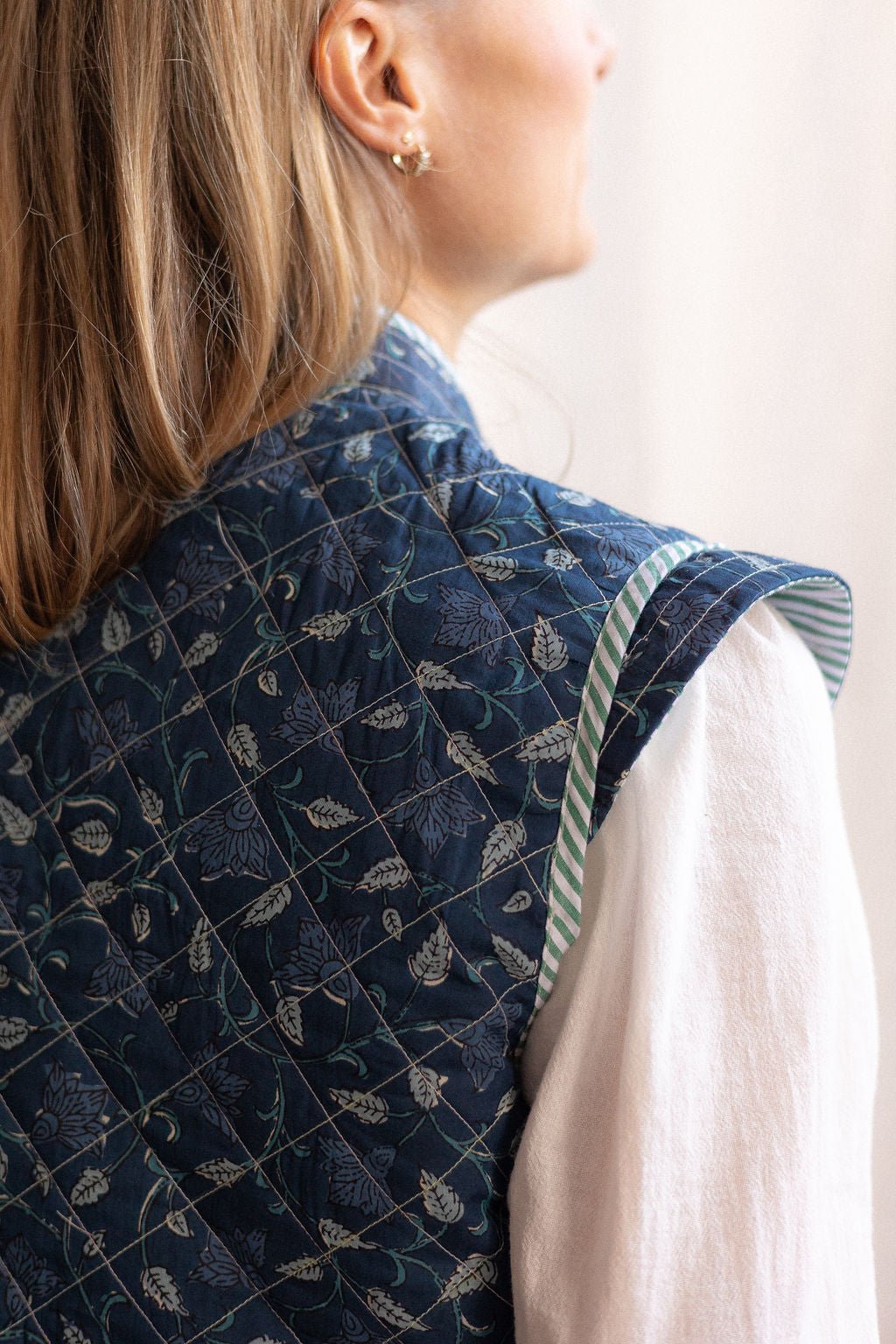 Joli Kit Couture - Gilet Anouck coton indien bleu - Joli Lab