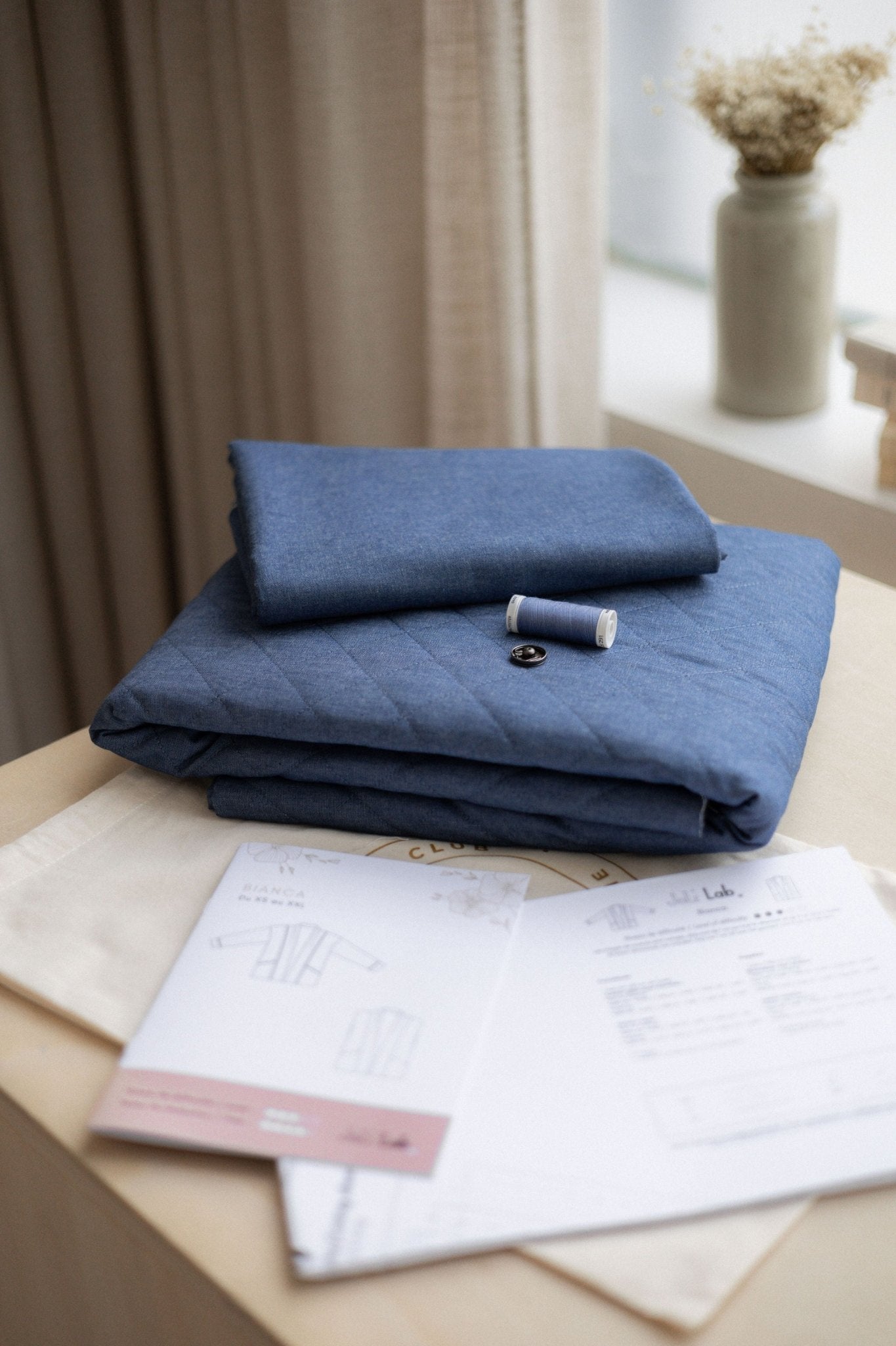 Joli Kit Couture - Veste Bianca matelassée chambray - Joli Lab