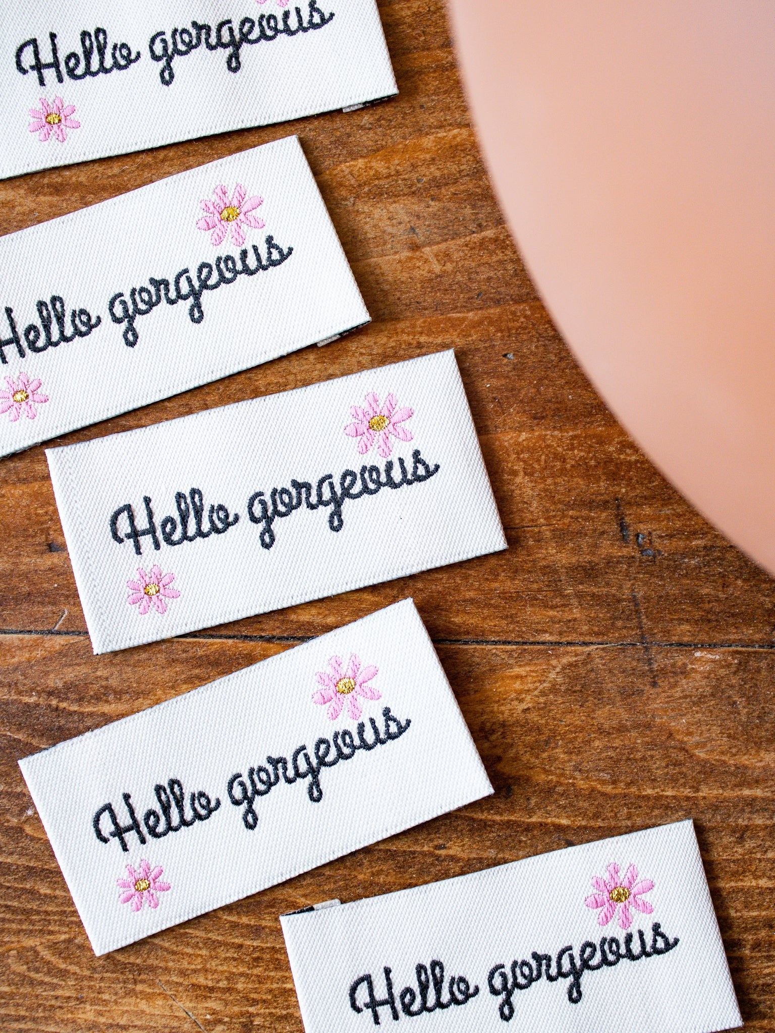 Étiquettes tissées - Hello gorgeous (lot de 5) - Joli Lab