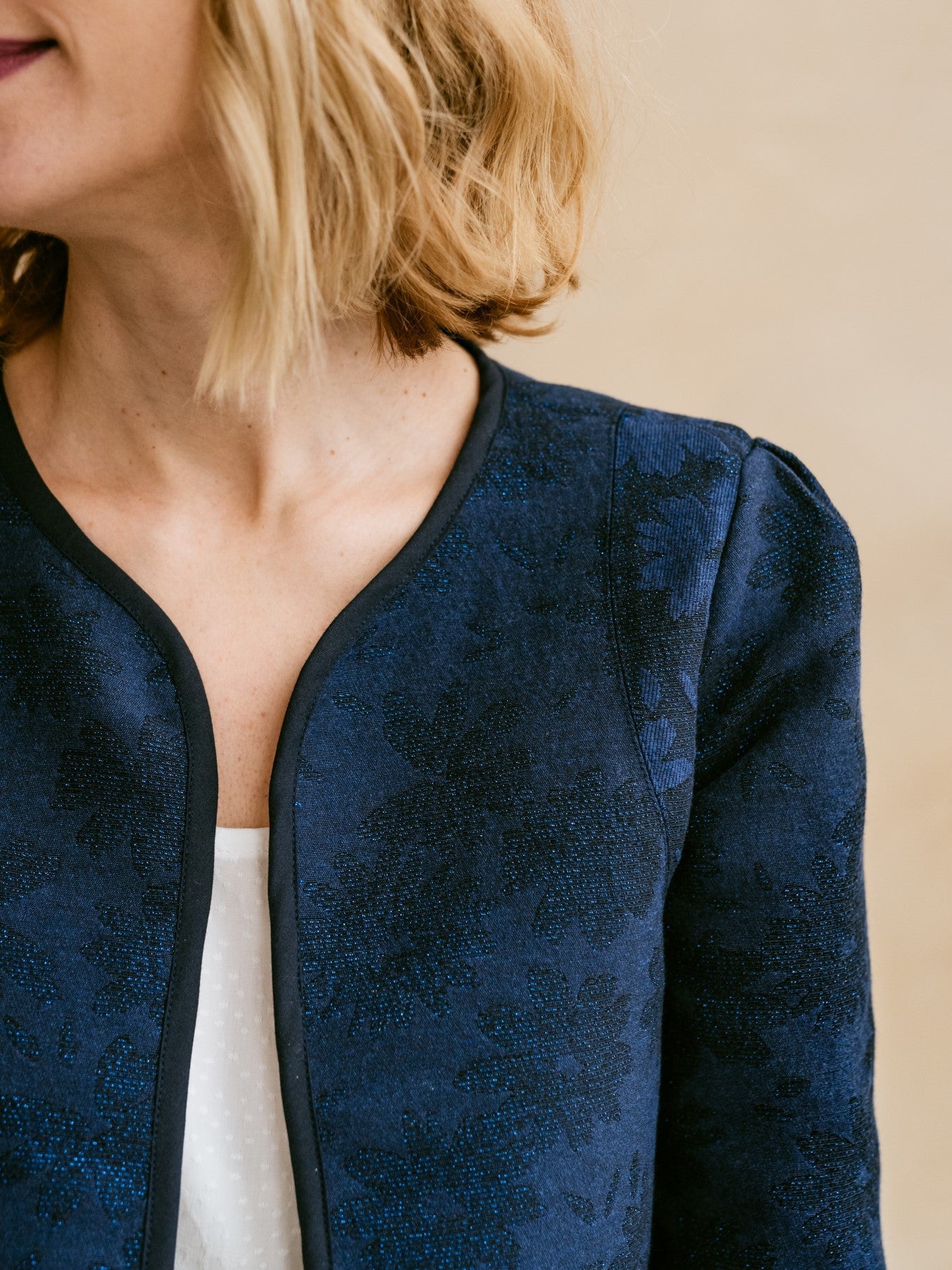 Joli Kit Couture - Veste Gaby jacquard Blossom night - Joli Lab