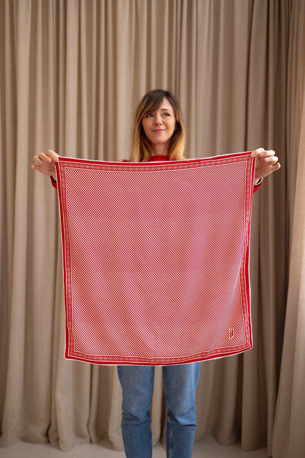 Joli Kit Couture - Foulard Christie groseille - Joli Lab