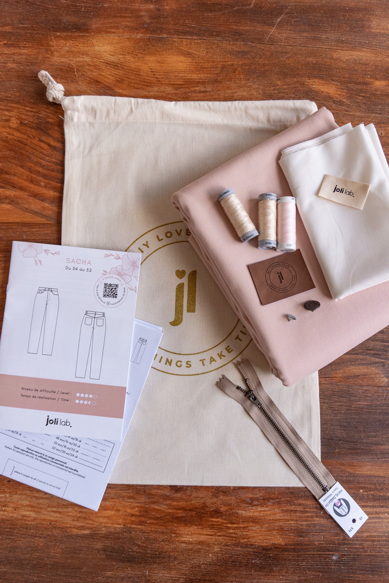 Joli Kit Couture - Jean Sacha denim rose pâle - Joli Lab