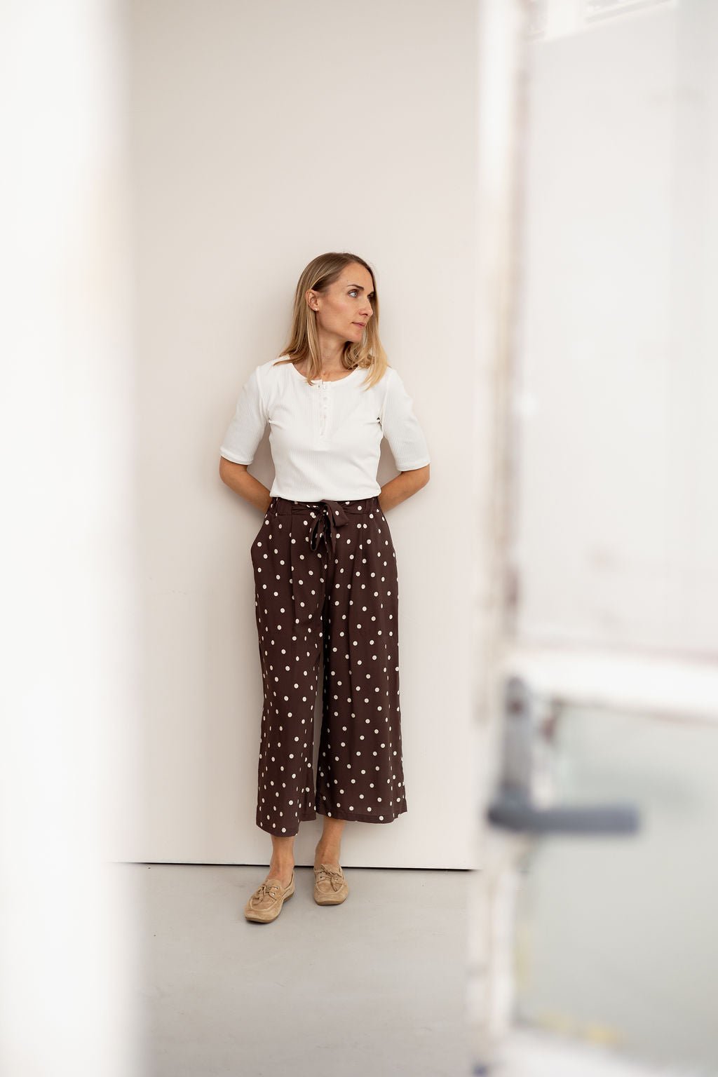 Joli Kit Couture - Pantalon Lison à pois coloris chocolat - Joli Lab