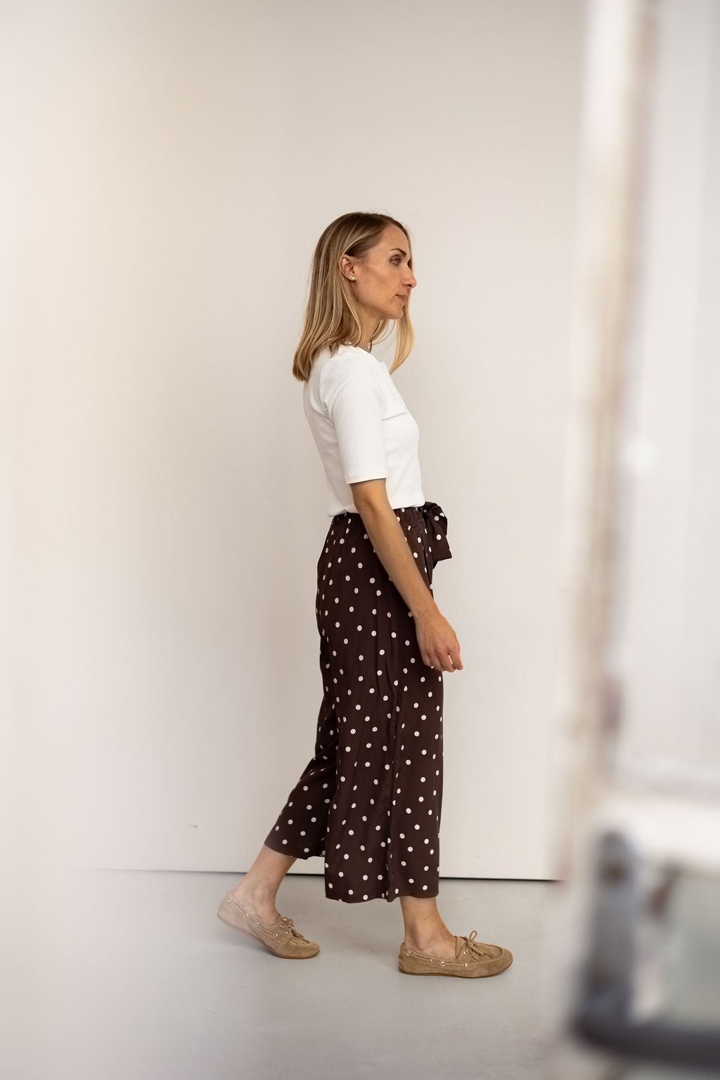 Joli Kit Couture - Pantalon Lison à pois coloris chocolat - Joli Lab