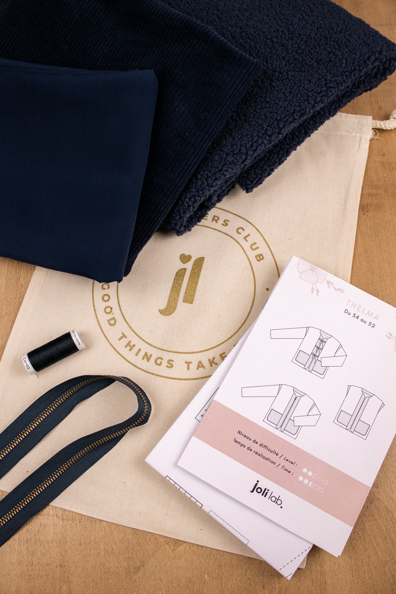 Joli Kit Couture - Veste Thelma marine - Joli Lab
