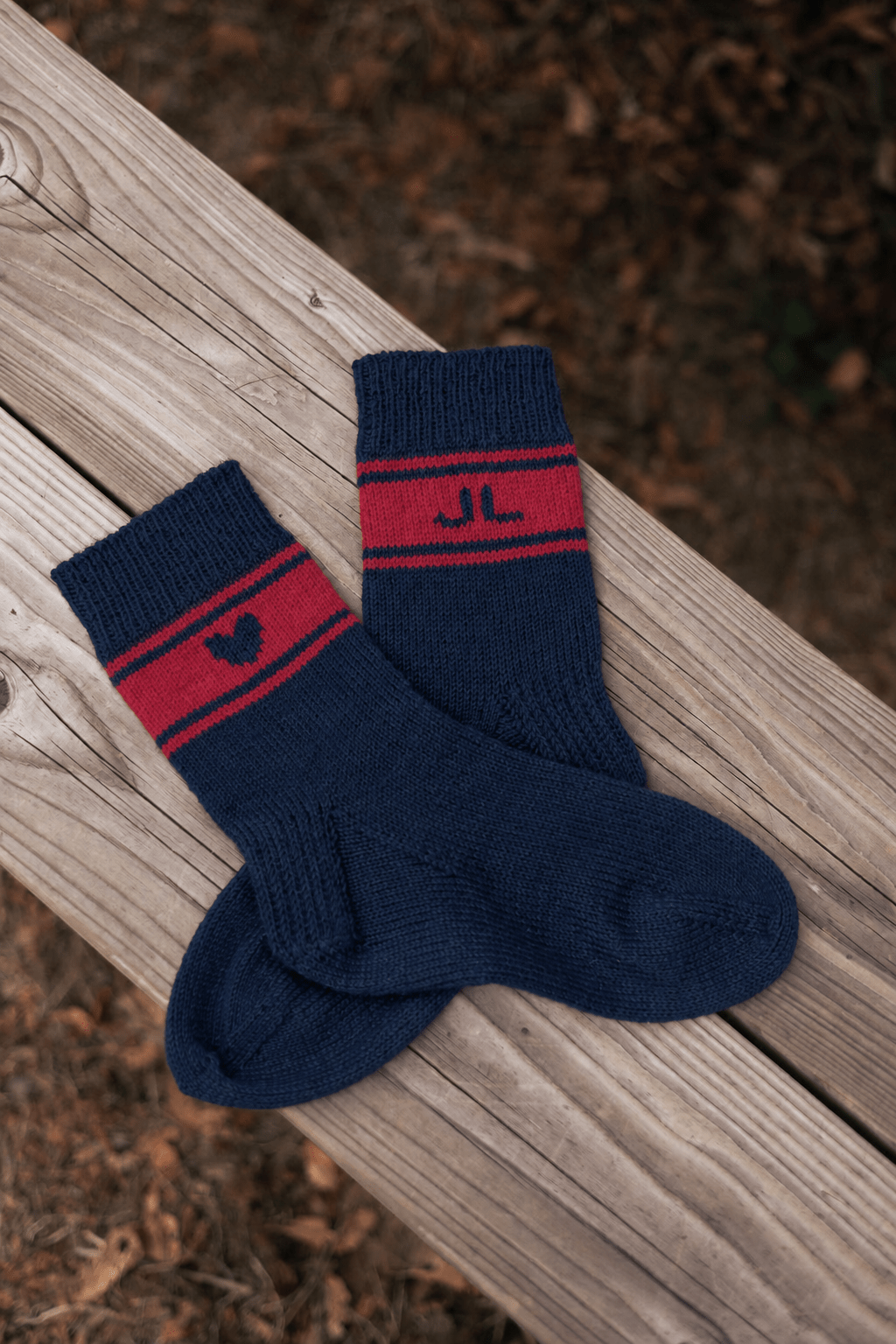 Joli Kit Tricot - Chaussettes Gaël marine et bordeaux (2 paires) - Joli Lab