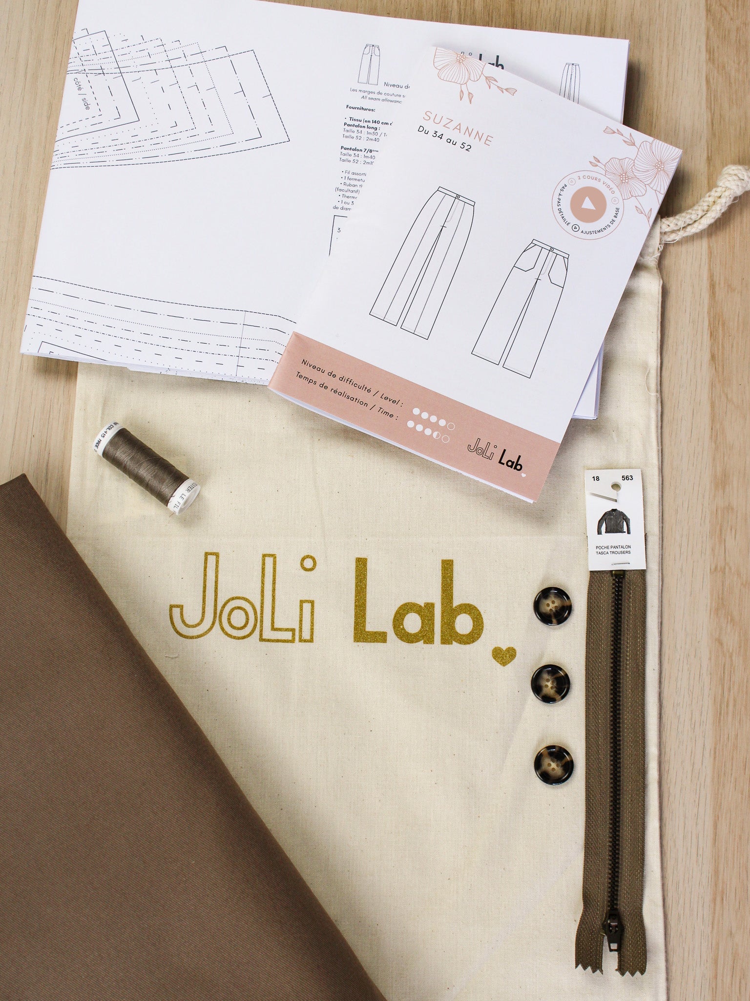 Joli Kit Couture - Pantalon Suzanne taupe - Joli Lab