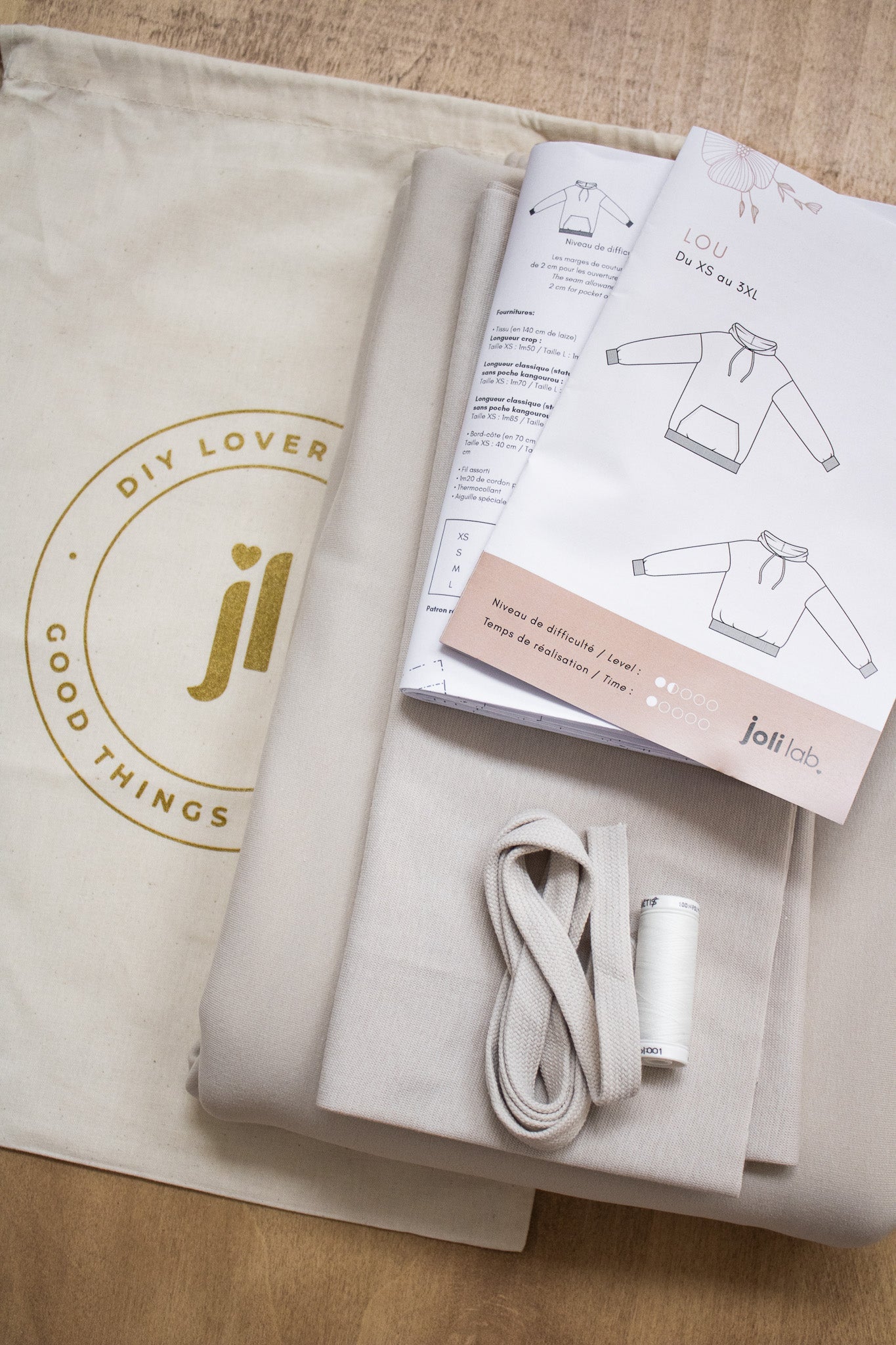 Joli Kit Couture - Sweat Lou sable - Joli Lab